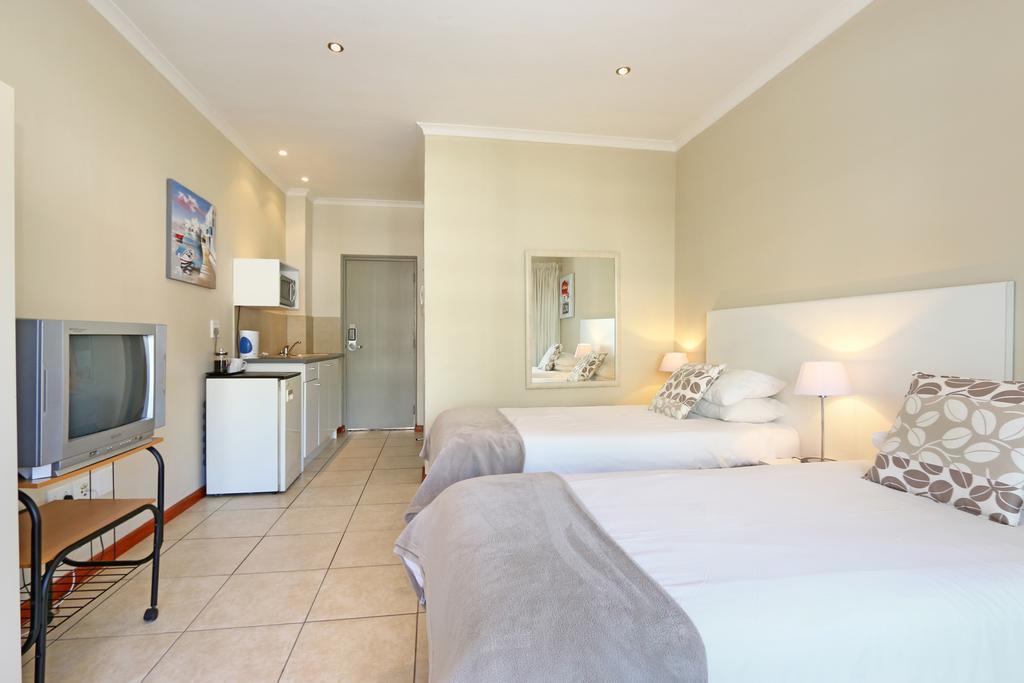 Amalfi On Regent Hotel Кейптаун Екстериор снимка