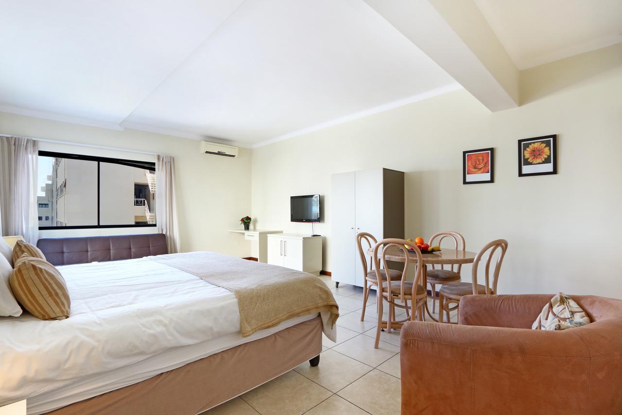 Amalfi On Regent Hotel Кейптаун Екстериор снимка